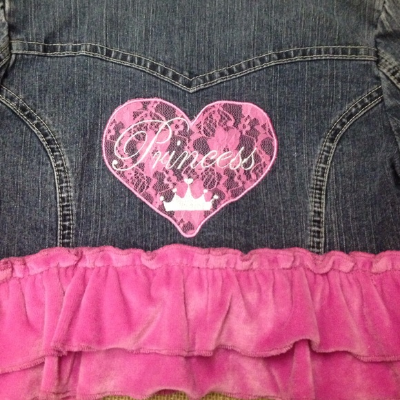 🎉FINAL PRICE Disney princess jacket - Picture 3 of 4